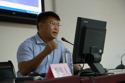 璋冩暣澶у皬 榻愯緣鑰佸笀鍋氭姤鍛�jpg